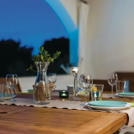 Five-Bedroom Holiday Home Primosten With Sea View 06 Primošten