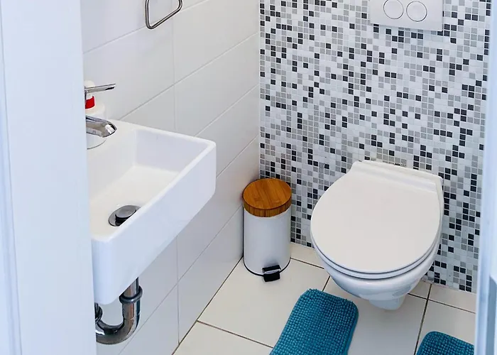 Five-bedroom With Sea View 06 Vakantiehuis