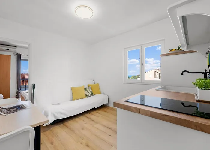 Five-bedroom With Sea View 06 * Primošten