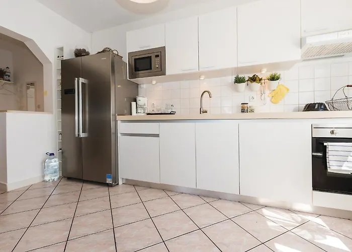 Five-bedroom With Sea View 06 * Primošten