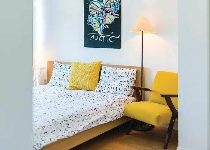 Vakantiehuis Five-bedroom With Sea View 06 Primošten