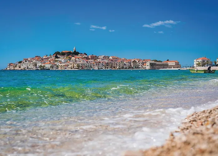 Five-bedroom With Sea View 06 Vakantiehuis Primošten
