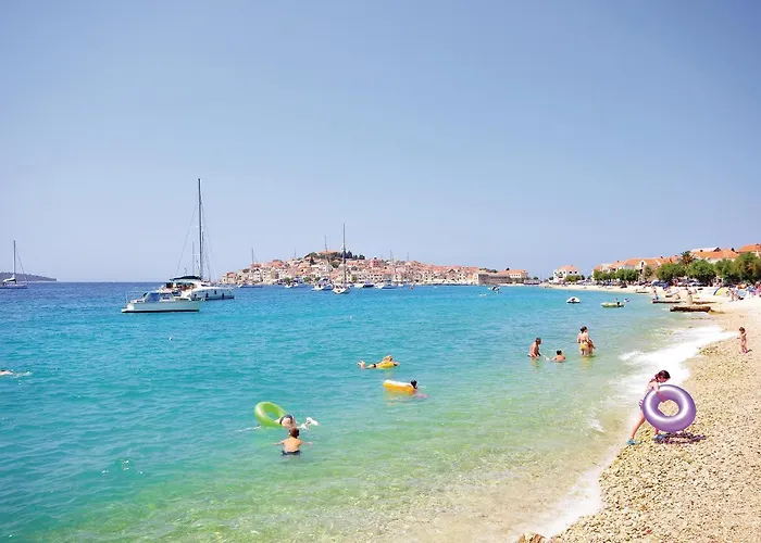 Five-bedroom With Sea View 06